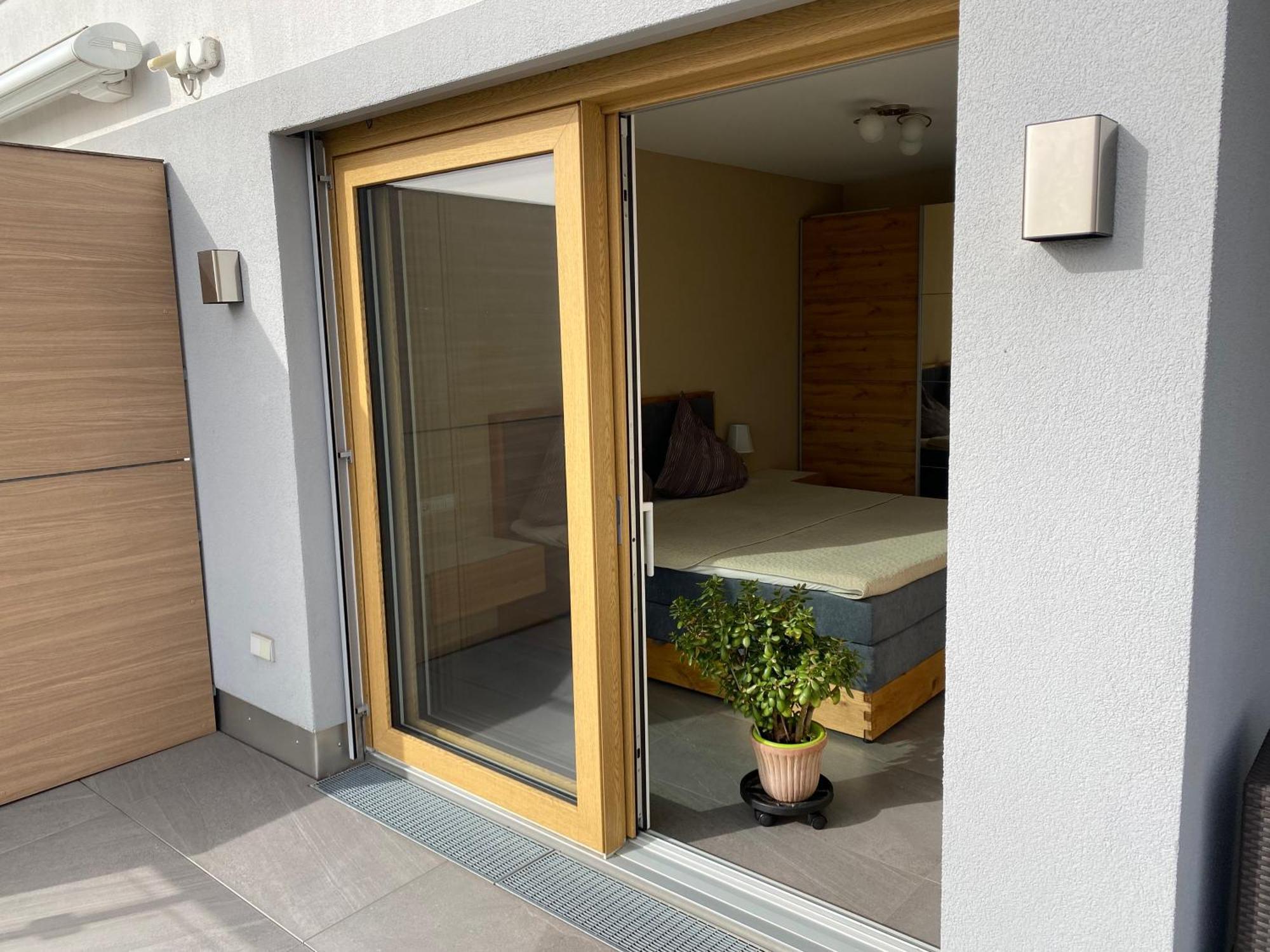 Penthouse Apartment Mit Alpenblick 프리드리히스하펜 외부 사진